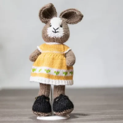 Knitted Puppets | Elide